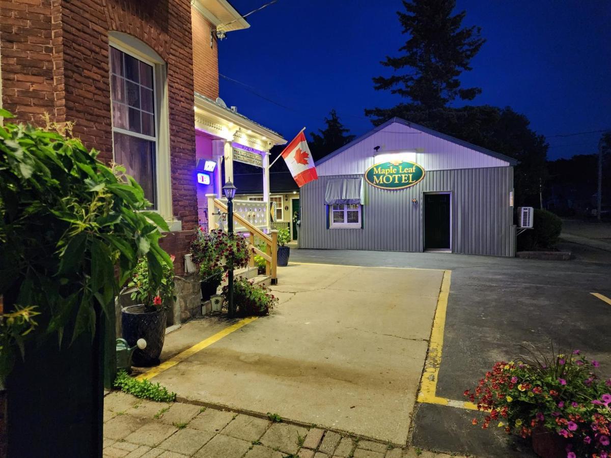 Maple Leaf Motel Goderich